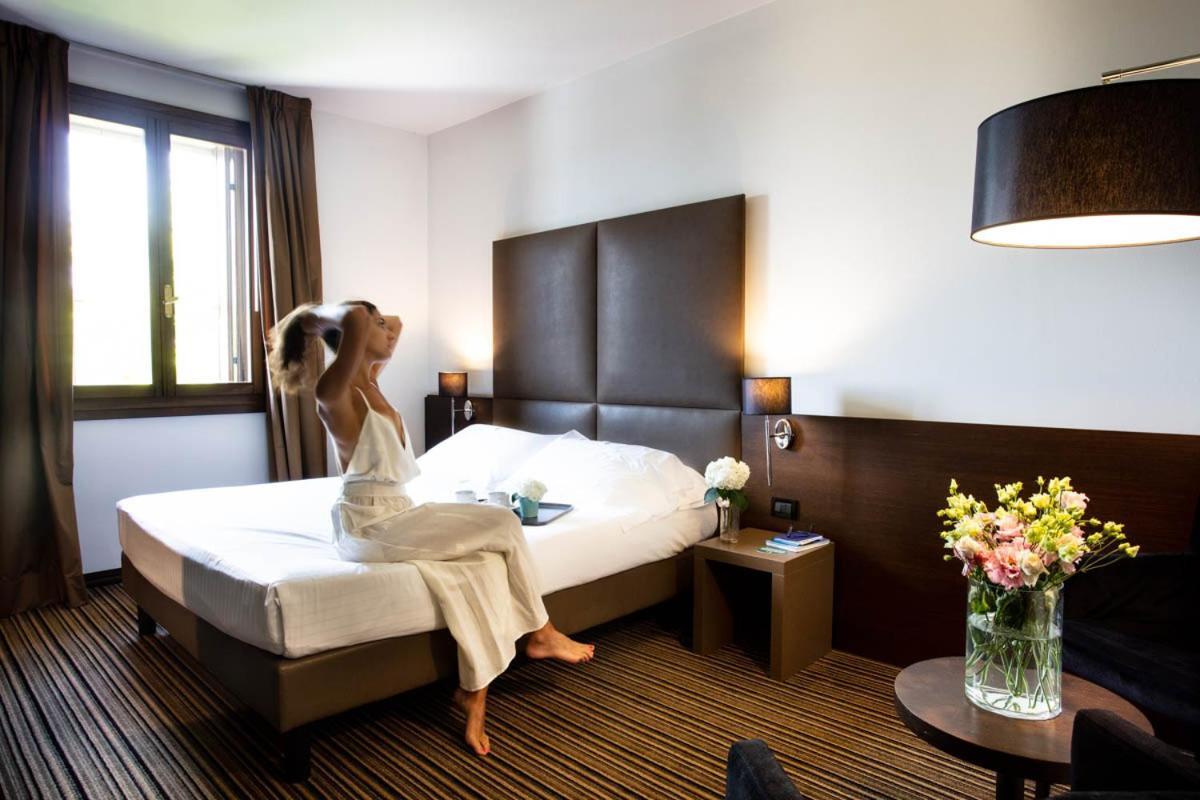 Sweet Hotel Longa Dış mekan fotoğraf